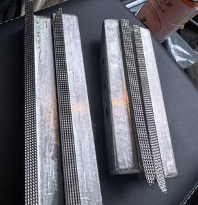 자동차 조명 액세서리를 위해 맞춤형 공장 메이커 자동차 응용 금형 사출 플라스틱 부품 제조 - Product Image 1