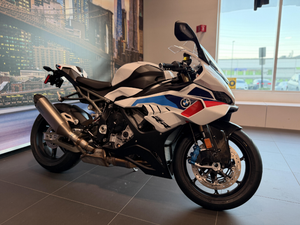 มอเตอร์ไซค์สปอร์ตไบค์ S1000RR รุ่นปี 2024 2025 2026 ของแท้ พร้อมขายและพร้อมส่งมอบ - Product Image 3