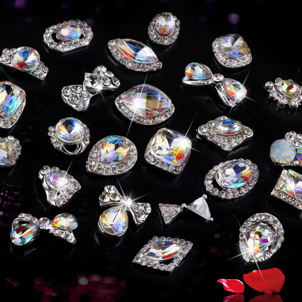 2022 nail decoration campione gratuito diamante disegni 3d accessori nail art