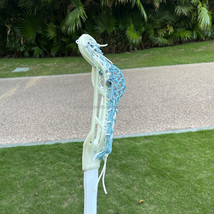 Palo de Lacrosse Completo ACEKING para Niñas y Mujeres con Cabeza de Malla y Eje de Carbono para Ataque/Medio Campo - Product Image 4