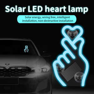 Luz Ambiental <span class=keywords><strong>LED</strong></span> para Automóvil con Diseño de Corazón Grande, Instalación Inalámbrica con Energía Solar, Brillo Suave - Product Image 1