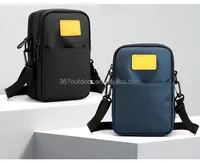 NOUVEAU Mini sac bandoulière, petit sac à l'épaule, porte-passeport de voyage, pochette messager unisexe avec prise casque