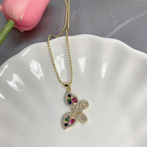 Collier chaîne avec pendentif papillon plaqué or délicat, collier CZ, pendentif en forme de papillon coloré, collier de mode, bijoux - Product Image 5