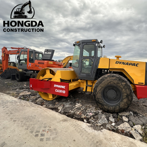 Dynapac CA 301D ลูกกลิ้งถนนแบบดรัมเดี่ยวลูกกลิ้งสั่นสะเทือนอุปกรณ์ก่อสร้าง - Product Image 1