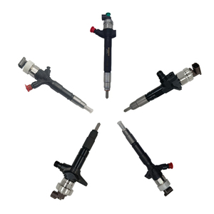 23670-51030 convient à l'<span class=keywords><strong>injecteur</strong></span> de carburant de moteur diesel Toyota Land Cruiser VDJ200 V8 1VD - Product Image 4