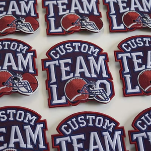 Thiết kế miễn phí nhà sản xuất bán sỉ tùy chỉnh mỹ cao đẳng Bóng Đá Đội Mũ bảo hiểm Câu lạc bộ logo thêu các bản vá lỗi sắt trên - Product Image 2