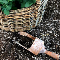 Sekop Taman Berlapis Bubuk Besi Berkarat Vintage, Sekop Bunga Logam Antik, Alat Berkebun Gaya Pedesaan, Ornamen Dekoratif