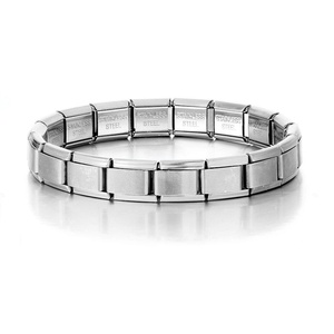 Bracciale Modulare Unisex in Acciaio Inossidabile Italiano, Catena Placcata Argento e Oro, Design Compatto di Nicchia, Fai-da-te, Delicato e Versatile - Product Image 2