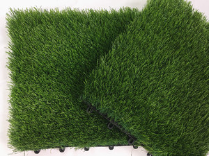 بلاط عشب صناعي من العشب من أجل ديكور شرفة المنزل - Product Image 3