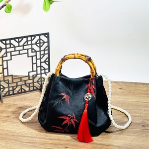 Sac à main en forme de canne avec tissu de soie ancienne, sac bandoulière avec perles, style de sac chinois traditionnel - Product Image 5