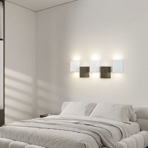 Lámpara de pared blanca y negra minimalista de lujo Instalación empotrada de luz LED de sala de estar simple para hoteles - Product Image 5