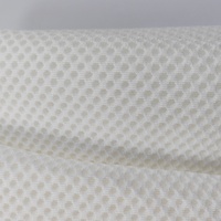 Vente en gros 100% polyester 3D maille tricotée élastique à l'air tissu sandwich à trois couches maille respirante pour sacs à dos et chaussures