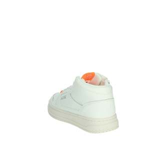 Zapatillas deportivas blancas de lona para niños, estilo moderno. - Product Image 2