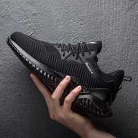 Baskets de course basses en maille respirante pour hommes chaussures à semelle épaisse chaussures de sport décontractées pour hommes