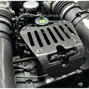 พร้อมจัดส่ง ฝาครอบช่องเครื่องยนต์คาร์บอนไฟเบอร์ Prepreg 458 สำหรับ Ferrari 458 Italia Spider Speciale ปี 2009-2015 - Product Image 5