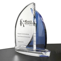 Trophée De Mode De Luxe Cadeaux Souvenir Belle Boîte Cadeau avec Horloge Décorative Bateau À Voile Certificat Cristal Cadeau Clair Folk Art