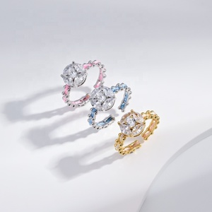 Bague unisexe moderne en laiton plaqué or 18 carats avec zircon cubique serti, idéale pour le quotidien, pour femme, à prix abordable - Product Image 4