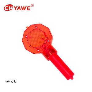 Cônes de signalisation routière à LED jaunes haute luminosité, haute visibilité, alimentés par batterie, non réfléchissants, en polycarbonate, forme fleur de prunier - Product Image 4