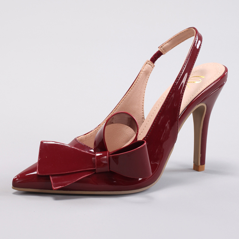 Wine red