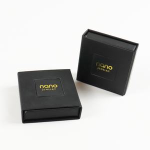 Boîtes en papier Crown Win écologiques, rigides, pour montres, avec fenêtre, en matériaux recyclés, doublure en éponge, lamination mate, impression en relief - Product Image 2