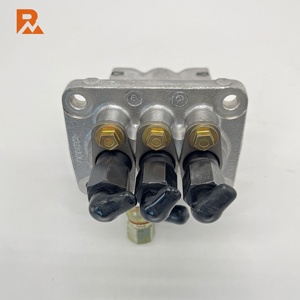 Pompe à injection de carburant 131017670 104134-3040 9410617714 pour moteur D403D - Product Image 2