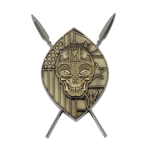 Độc Đáo Kim Loại Brass Dập Nổi Huy Hiệu 2D <span class=keywords><strong>3D</strong></span> Antique Đồng Mạ Ve Áo Pins Cá Nhân Tùy Chỉnh Sư Tử Câu Lạc Bộ Logo An Ninh Huy Hiệu - Product Image 1