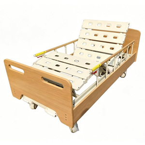 Lit médicalisé manuel Zetai Wanjia à manivelle simple ou double en bois pour usage à domicile, en milieu hospitalier ou en maison de retraite - Product Image 1