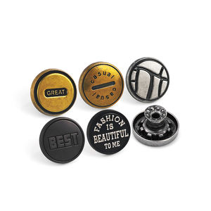 KUNSHUO-Chaqueta de zamak con remaches y aleación de mezclilla con logotipo personalizado de fábrica de botones - Product Image 4