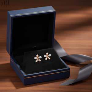 Boucles d'oreilles à fleurs très vendues pour un usage quotidien, bijoux en or rose massif 18 carats, diamant naturel véritable, boucles d'oreilles à clous exquises faites à la main - Product Image 1