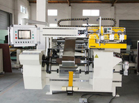 Éolienne de bobine de papier d'aluminium de deux mandrins entraînés par deux servomoteurs