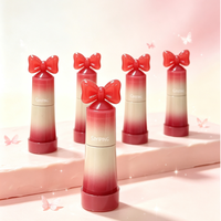 Gloss à lèvres crémeux au design nœud papillon, fini velours doux, non collant, résistant à l'eau, idéal pour le maquillage quotidien des lèvres des filles