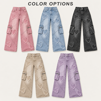 Jeans en denim à jambes larges pour femmes, avec application de cœur, pantalon cargo multi-poches pour un style streetwear