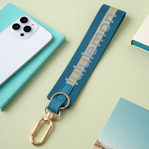 Nouveau sac Lulu porte-clés divers sac antivol pendentifs bracelets pendentif sangles accessoires transfrontaliers matériel en cuir - Product Image 3