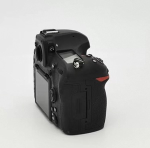 Cámara Nikon D850 SLR Digital de 45.75 Megapíxeles con Sensor CMOS de Fotograma Completo, 95% Nueva, Usada - Product Image 6