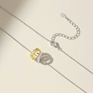 Collar con Colgante de Doble Círculo de Plata S925 con Cadena de Eslabones, Diamantes Moissanite y Circonita 5A, Diseño Exclusivo de Dylam, Joyería Fina de Moda - Product Image 6