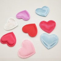Lot de 100 patchs en tissu satiné 3D rembourrés en forme de cœur de 3,5 cm à coudre pour chapeaux et décoration intérieure - Saint-Valentin