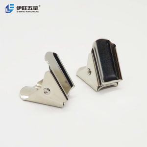 YIWANG Fournitures de bureau en gros Porte-badges métalliques Clips pour cartes d'identité Petits clips pour cartes - Product Image 5