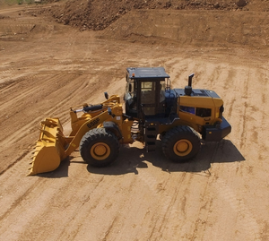 Alat Berat SEM656F <span class=keywords><strong>Wheel</strong></span> <span class=keywords><strong>Loader</strong></span> Mesin Konstruksi dengan Harga Kompetitif - Product Image 2