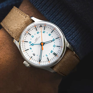นาฬิกาข้อมือแบบสั่งทำ OEM ODM พร้อมโลโก้แบรนด์ 9075 True GMT ระบบอัตโนมัติ หน้าปัดลายเบอร์กันดี ขนาด 40 มม. สายหนังกลับ - Product Image 4