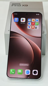 Smartphone Flagship OPPO Find X9, Display AMOLED da 6,59 Pollici, Dimensity 9500, Batteria da 7025mAh, Fotocamera da 50MP, 12GB di RAM - Product Image 5