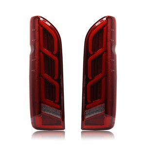 Conjunto de Luces Traseras LED Modificadas para Hiace Serie 300 (19-25), Luces de Circulación Diurna LED, Señales de Giro Secuenciales, 55W - Product Image 4