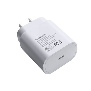 Léger le chargeur mural branche et charge le chargeur sans fil à port unique 25W pour <span class=keywords><strong>iphone</strong></span> 14 <span class=keywords><strong>13</strong></span> 12 <span class=keywords><strong>Pro</strong></span> <span class=keywords><strong>Max</strong></span> - Product Image 1