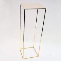 Vente en gros de centres de table à fleurs en métal doré pour tables de mariage support de centre de table floral géométrique pour événement de table et fête