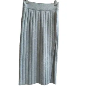 Vestido de media falda de Cachemira tejido con cable de doble capa elegante de fabricación Square Fond