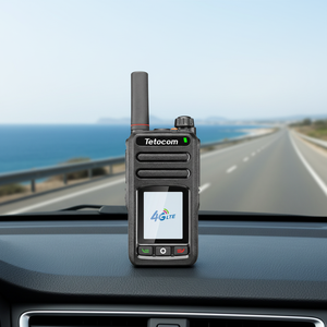 Tetocom K8S 4G LTE para Walkie Talkie de Largo Alcance, 207g Ultraligero, 120H en Espera, 600 Grupos, Bandas Completas, Uso Comercial, IP56/IPX5 - Product Image 1