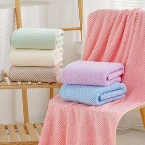 Serviette de bain en polaire corail motif ananas 70x140 cm absorbante pour usage domestique - Product Image 2