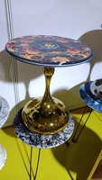 Table d'appoint en métal pour café et restaurant à côté de la table de nuit