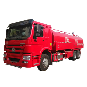 Nouvelles marchandises chinoises en gros, <span class=keywords><strong>camion</strong></span>-citerne Sinotruk Howo 6x4 <span class=keywords><strong>tout</strong></span>-<span class=keywords><strong>terrain</strong></span> diesel 4000L, <span class=keywords><strong>camion</strong></span> <span class=keywords><strong>de</strong></span> pompiers - Product Image 1