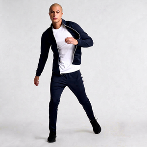 Conjunto Deportivo de 2 Piezas para Hombre, Chaqueta Deportiva con Capucha y Cierre, Pantalones Jogger de Corte Regular, Azul Marino, Logotipo Personalizado, Venta al Por Mayor - Product Image 1