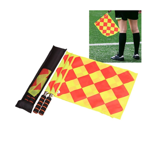 Ensemble <span class=keywords><strong>de</strong></span> cartes d'arbitre en gros, sifflet, carte rouge et jaune, carnet <span class=keywords><strong>de</strong></span> scores, crayon, équipement d'entraînement sportif pour le <span class=keywords><strong>football</strong></span>, le basketball et l'école - Product Image 3